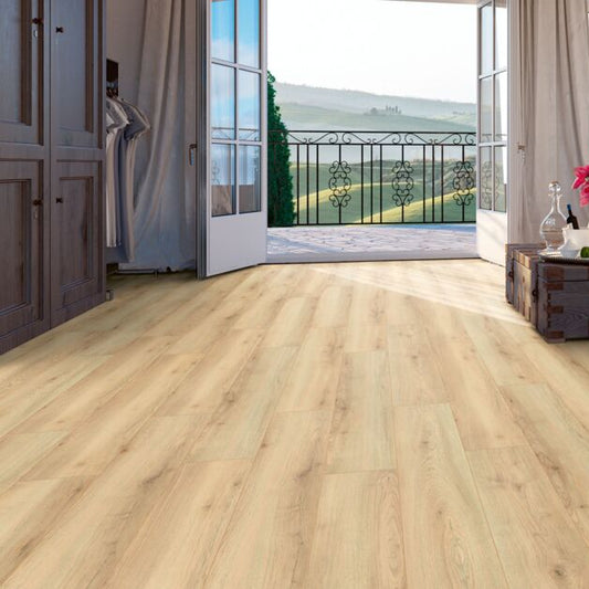 my floor laminati ლამინატი 12 მმ 33 კლასი გერმანული სახლი ტექნიკური მახასიათებლები;
წარმოების ადგილი: გერმანია, My Floor
ცვეთის კლასი: AC5
ჩამკეტი სისტემა (Lock)
სისქე 12 მმ
ზომები (Dimensions):
1375 x 188 x 12 მმ;



უპირატესობები (Advantages)
არ იკაწრება
იატაკქვეშა გათბობასთან თავსებადი
ბავშვებისა და ცხოველებისთვის უსაფრთხო&nbsp;
მარტივი მოვლა
ნესტგამძლე
დამზადებულია ბუნებრივი და მდგრადი მასალებისგან
გამოყენება
საძინებელი (Bedrooms)
ბავშვთა ოთახი (Children's room)
კომერციული გამოყენება: სასტუმრო
